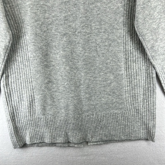 Love Ellie Stitch Fix Cardigan Sweater Size M Gray Open Front Rib Detail NWOT - Picture 8 of 12